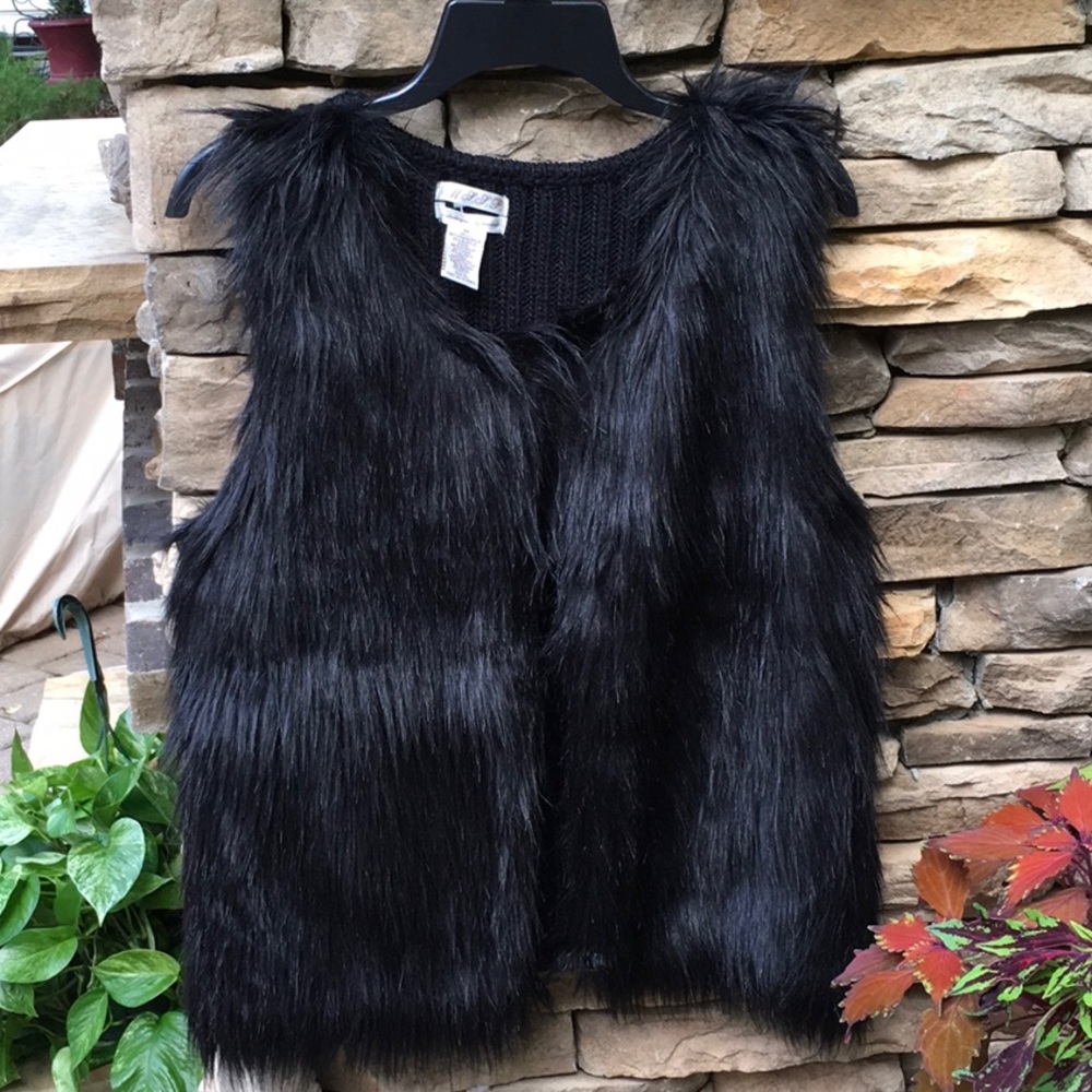 Faux fur vest
